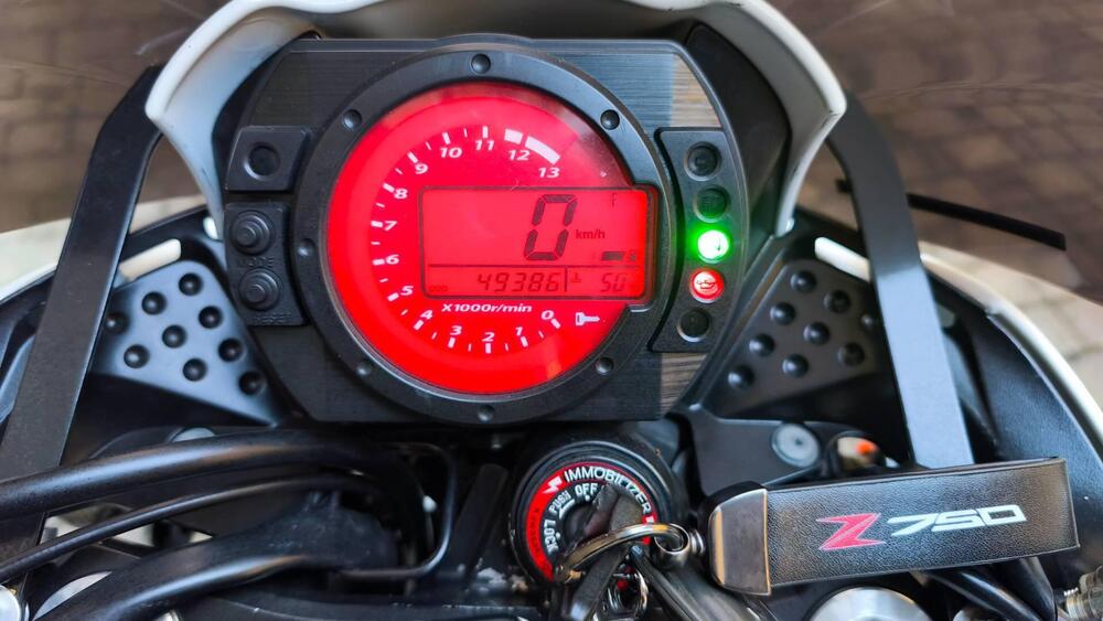 Kawasaki Z 750 (2003 - 06) (4)