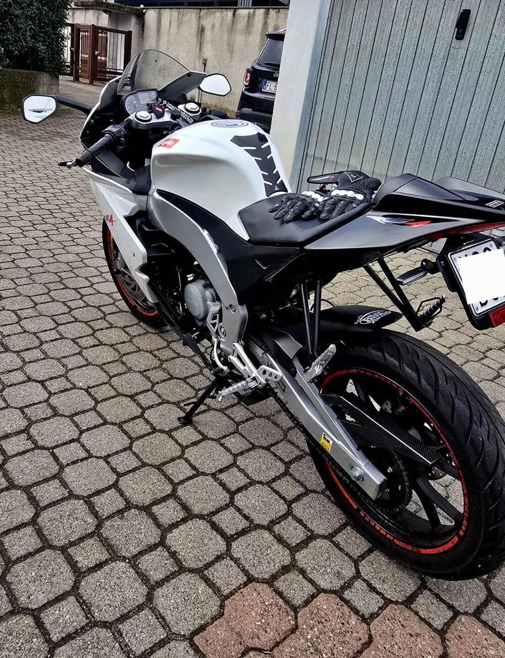 Aprilia RS4 50 (2011 - 17) (7)