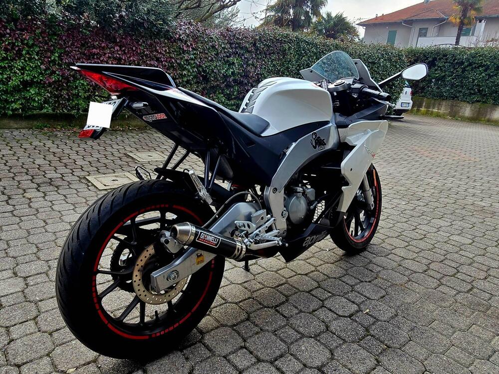 Aprilia RS4 50 (2011 - 17) (17)