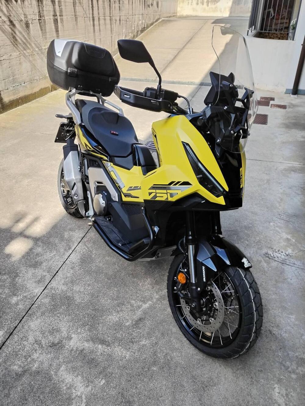Honda X-ADV 750 Special Edition Travel (2026) (7)