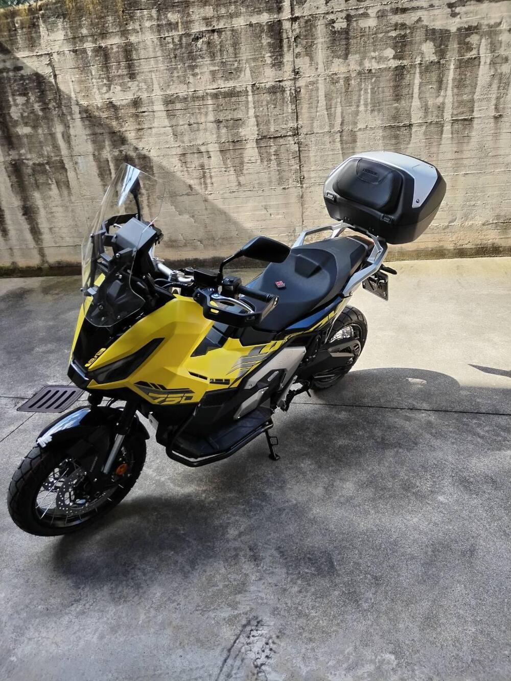 Honda X-ADV 750 Special Edition Travel (2026) (8)