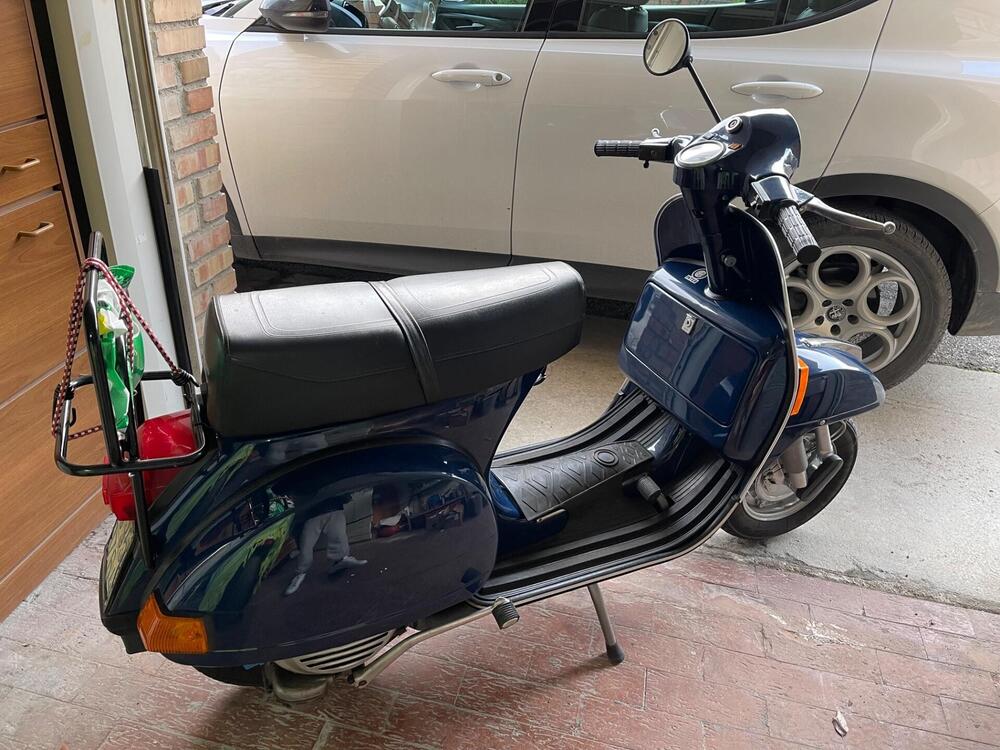 Piaggio Vespa PX150E (3)