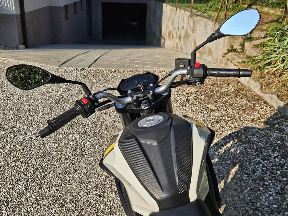 Motron Motorcycles Nomad 125 (2022 - 26) (11)