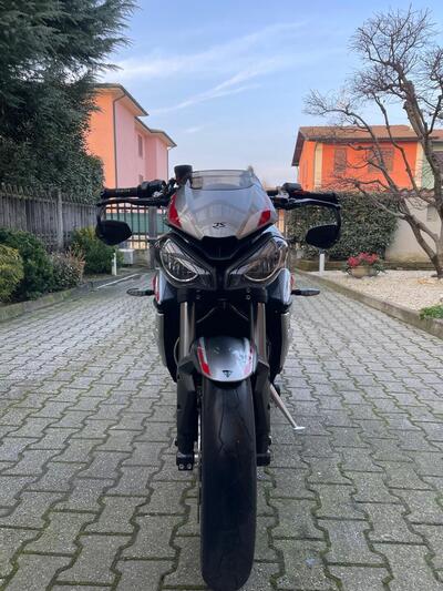 Triumph Street Triple RS (2020 - 22) usata