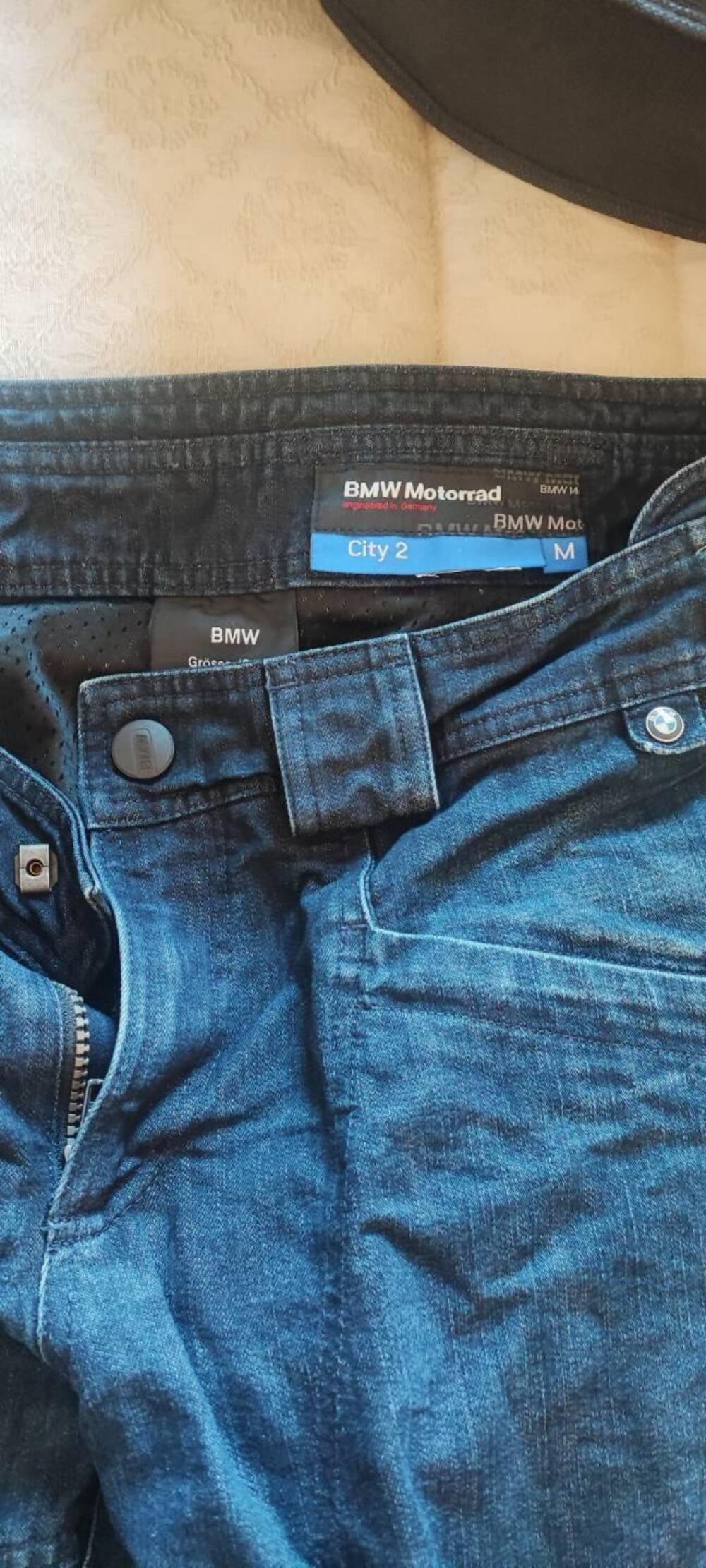 Vendo giubbotto e pantaloni Bmw (10)