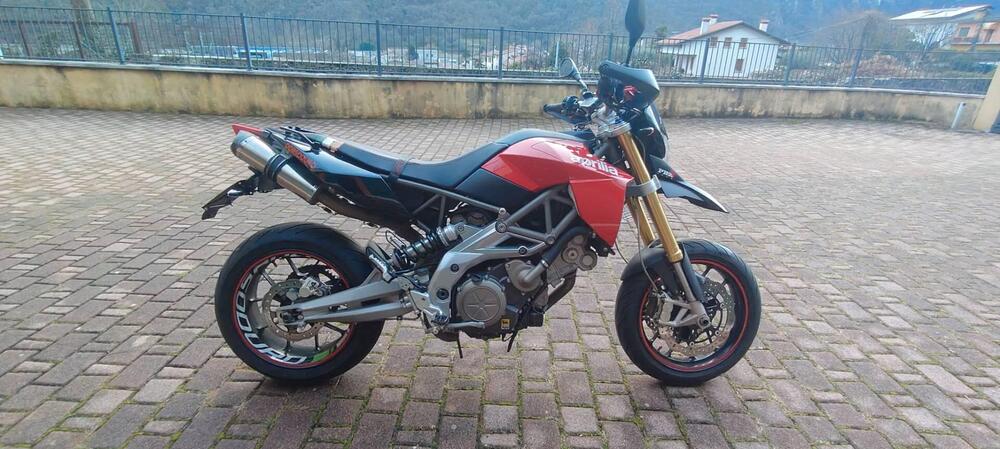 Aprilia Dorsoduro 750 (2009 - 14) (2)