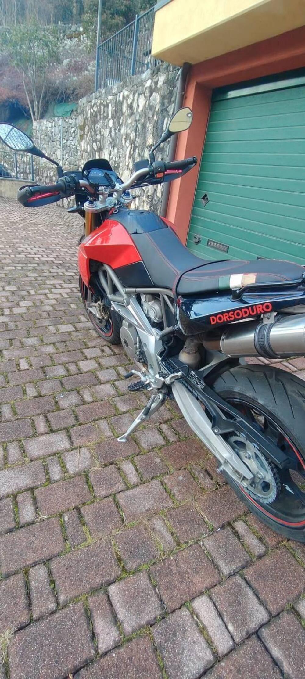 Aprilia Dorsoduro 750 (2009 - 14) (8)