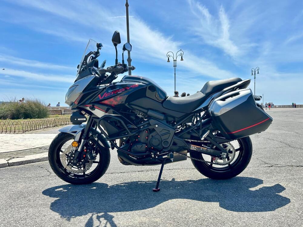 Kawasaki Versys 650 Tourer Plus (2021) (6)