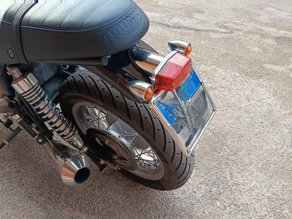 Triumph Thruxton 900 (2004 - 15) (3)