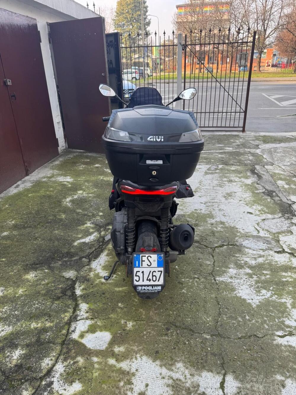 Aprilia SR GT 125 (2022 - 24) (4)