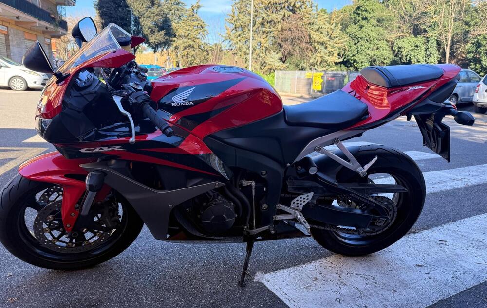 Honda CBR 600 RR (2009 - 12) (5)