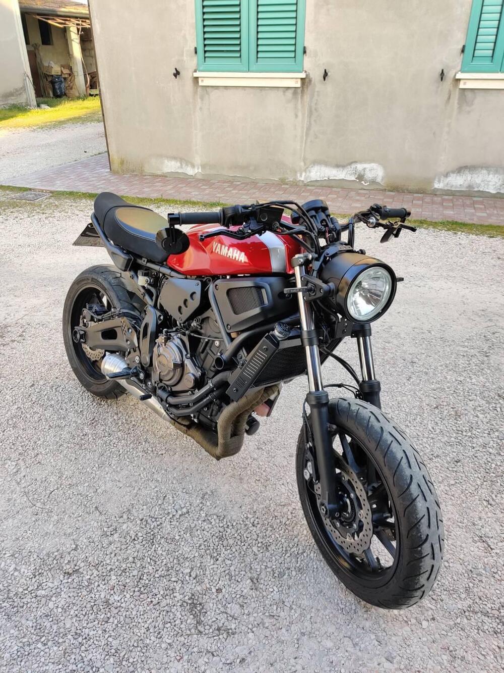 Yamaha XSR 700 ABS (2016 - 20) (4)