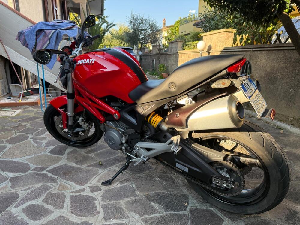 Ducati Monster 696 Plus (2007 - 14) (6)