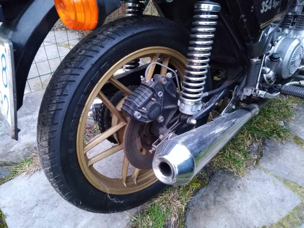 Benelli 354 sport II (5)