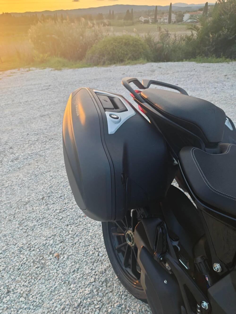 MV Agusta Turismo Veloce 800 R (2023 - 26) (6)