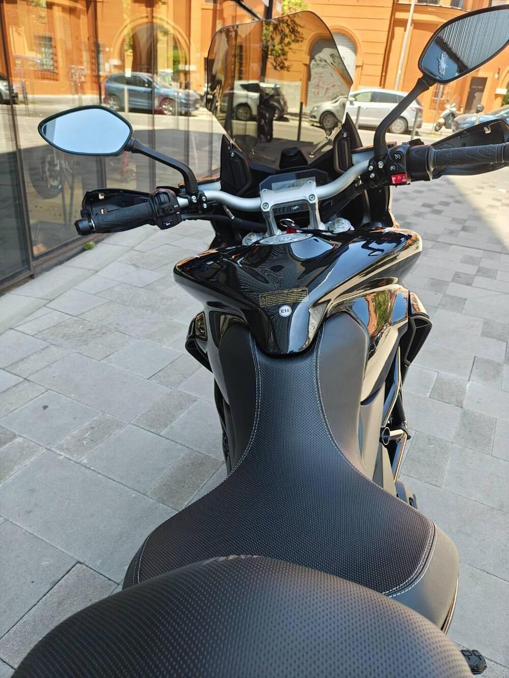 MV Agusta Turismo Veloce 800 R (2023 - 26) (14)