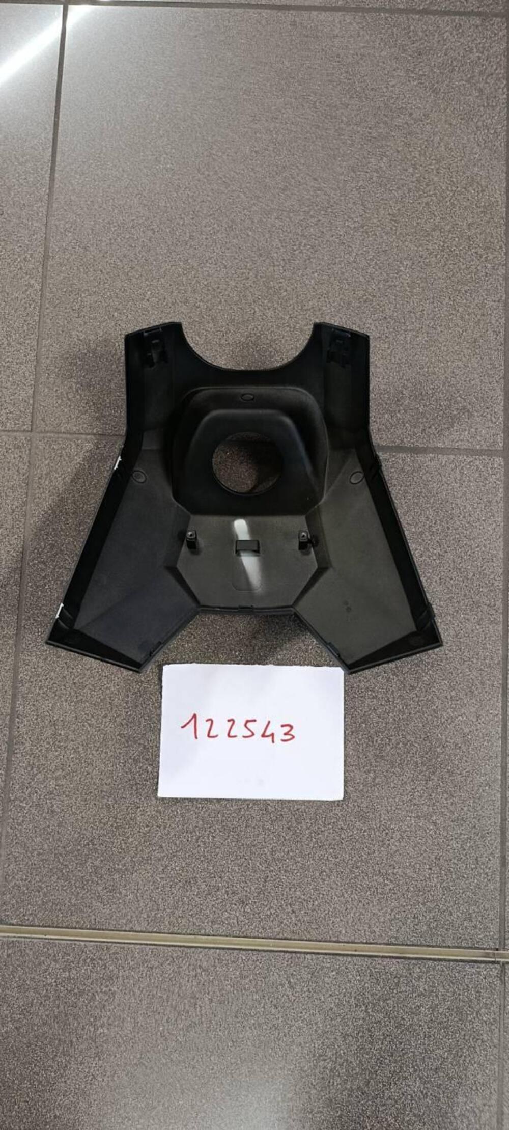 COVER SCUDO INTERNO CENTRALLE SYM ADX 300 (2)