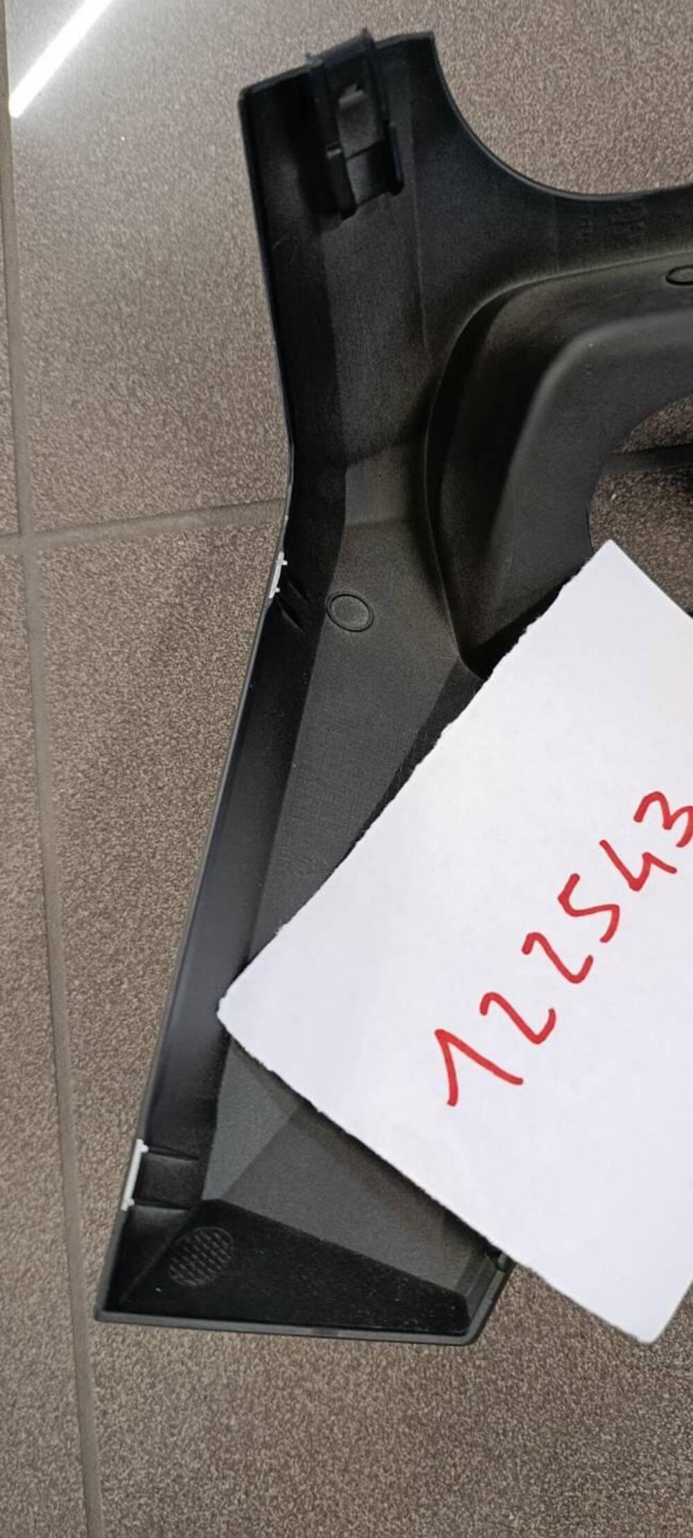 COVER SCUDO INTERNO CENTRALLE SYM ADX 300 (3)