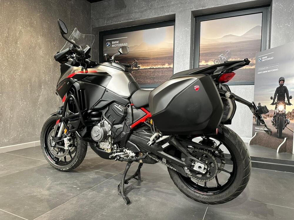 Ducati Multistrada V4 S Grand Tour (2024) (5)
