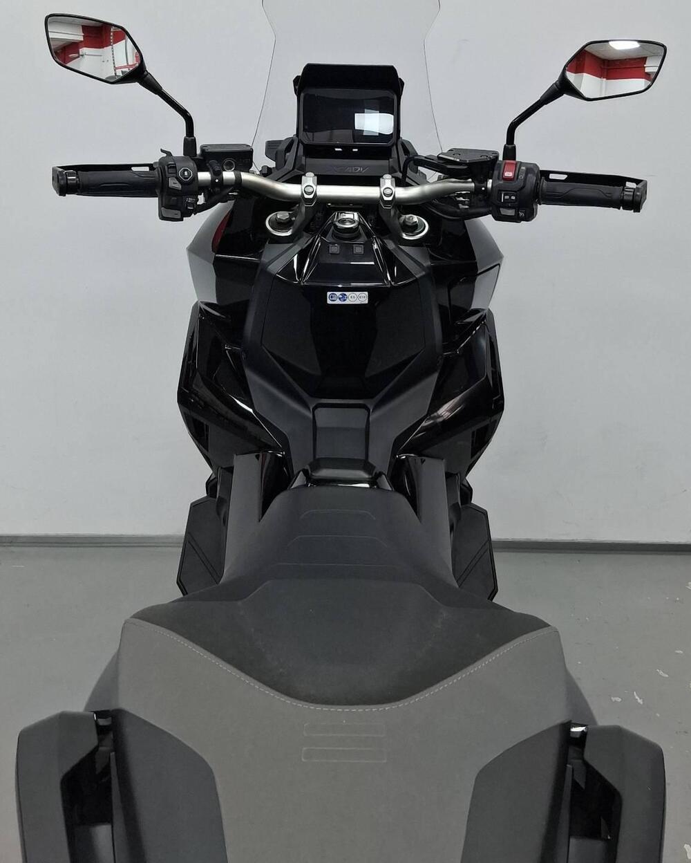 Honda X-ADV 750 (2025 - 26) (4)