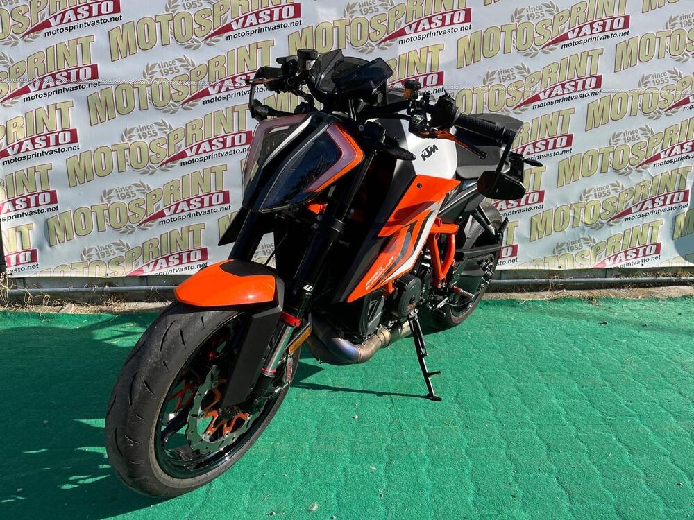 KTM 1290 Super Duke R (2022 - 23) (3)