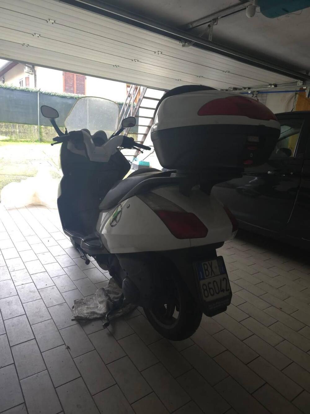 Aprilia Atlantic 200 (2002 - 04) (5)