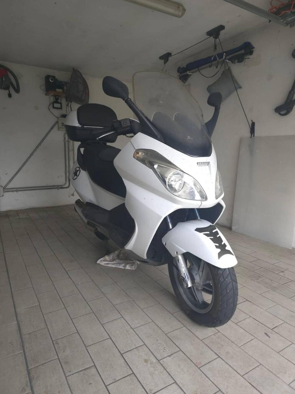 Aprilia Atlantic 200 (2002 - 04) (6)