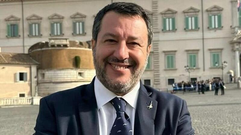 Il Ministro del MIT (Ministero delle infrastrutture e dei trasporti) Matteo Salvini