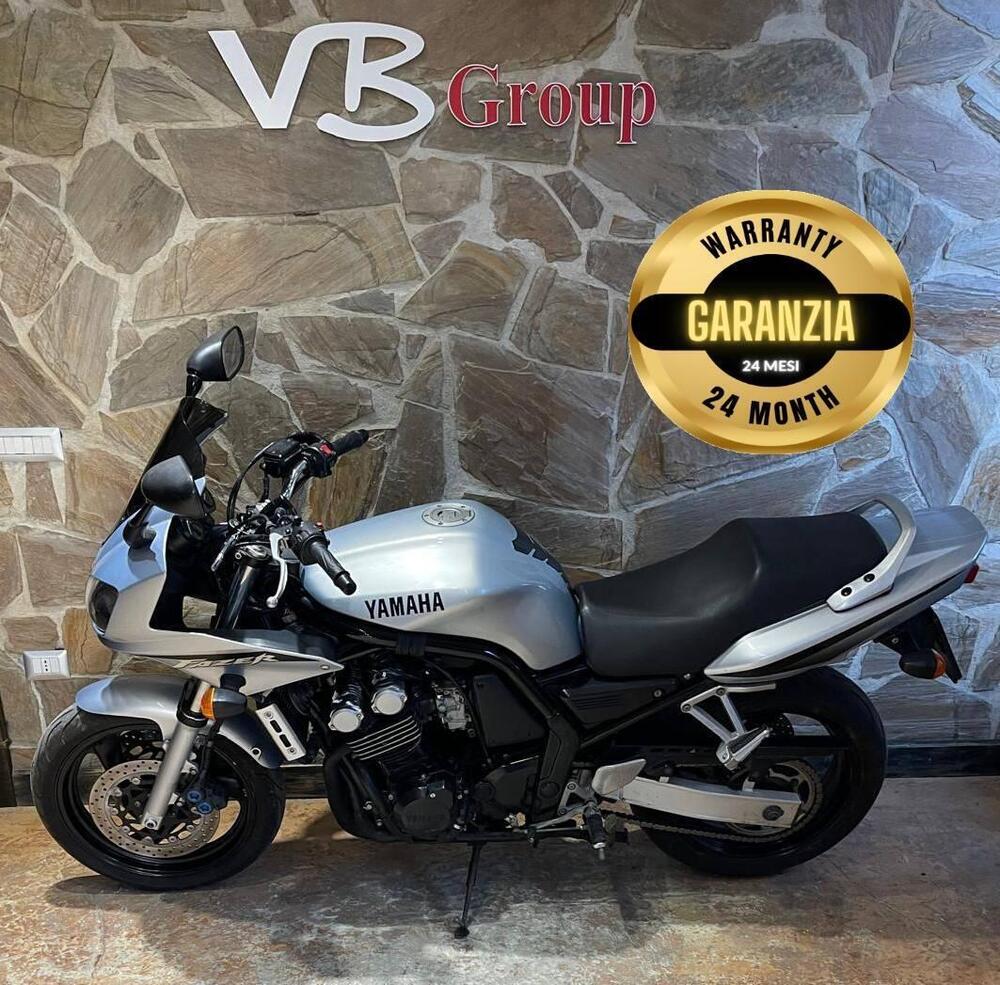 Yamaha FZS 600 Fazer (2002 - 03) (7)