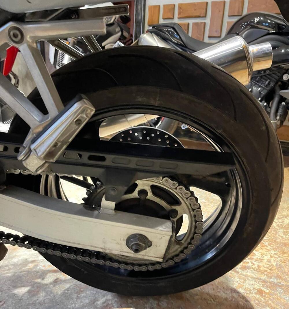 Yamaha FZS 600 Fazer (2002 - 03) (12)