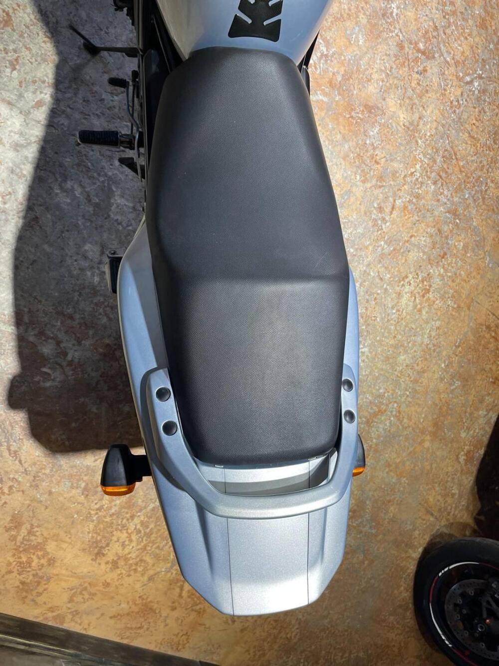 Yamaha FZS 600 Fazer (2002 - 03) (15)