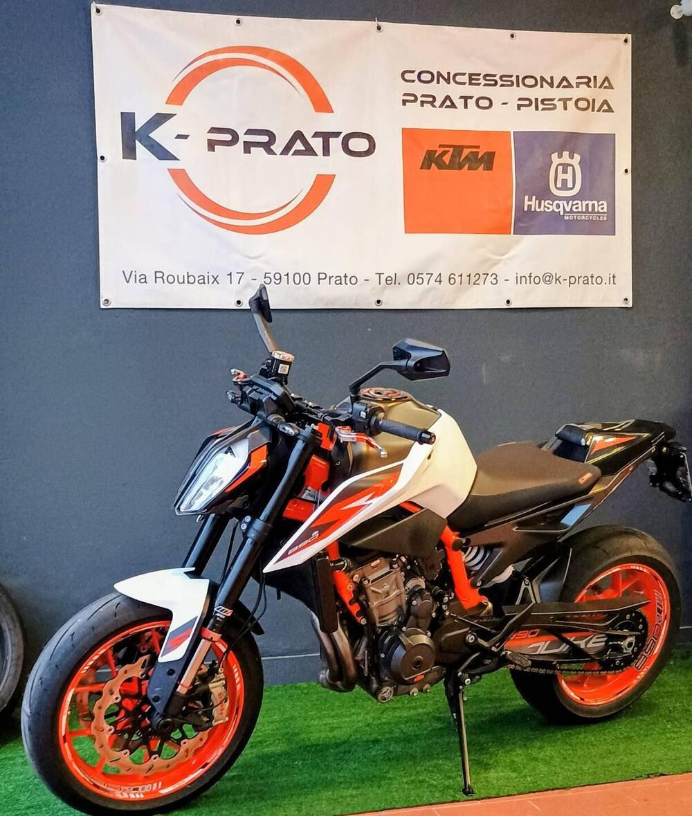 KTM 890 Duke R (2021) (4)