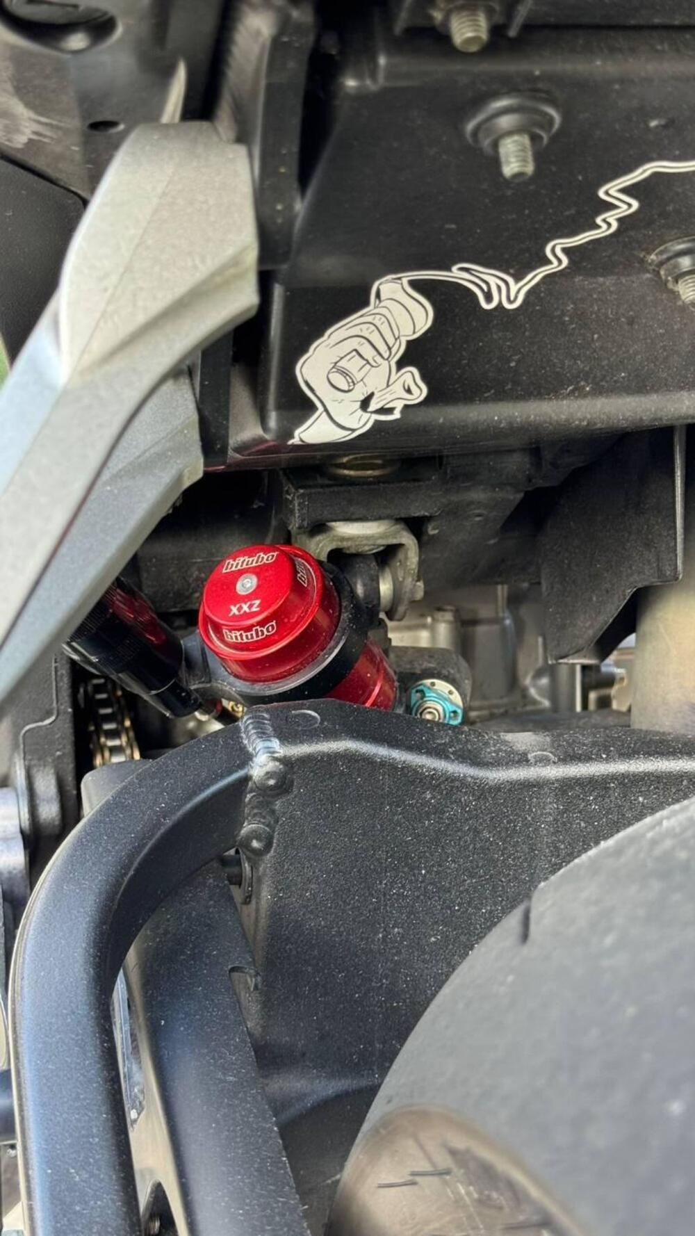 Kawasaki Ninja 636 ZX-6R (2005 - 06) (2)