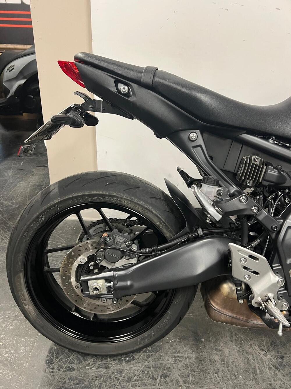 Yamaha MT-09 (2021 - 23) (5)