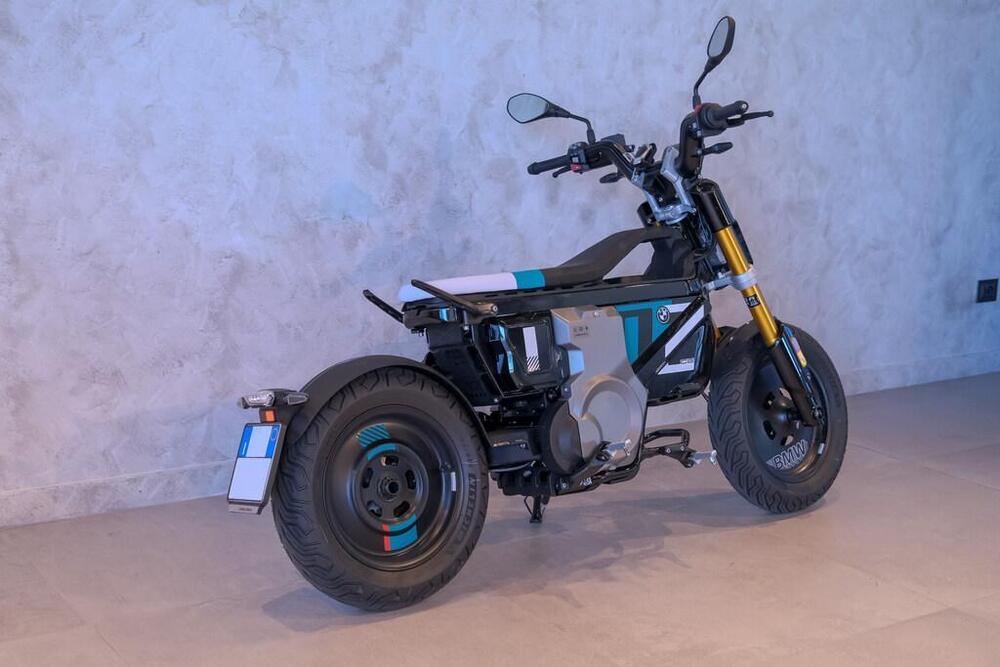 Bmw CE 02 AM (2024 - 26) (3)