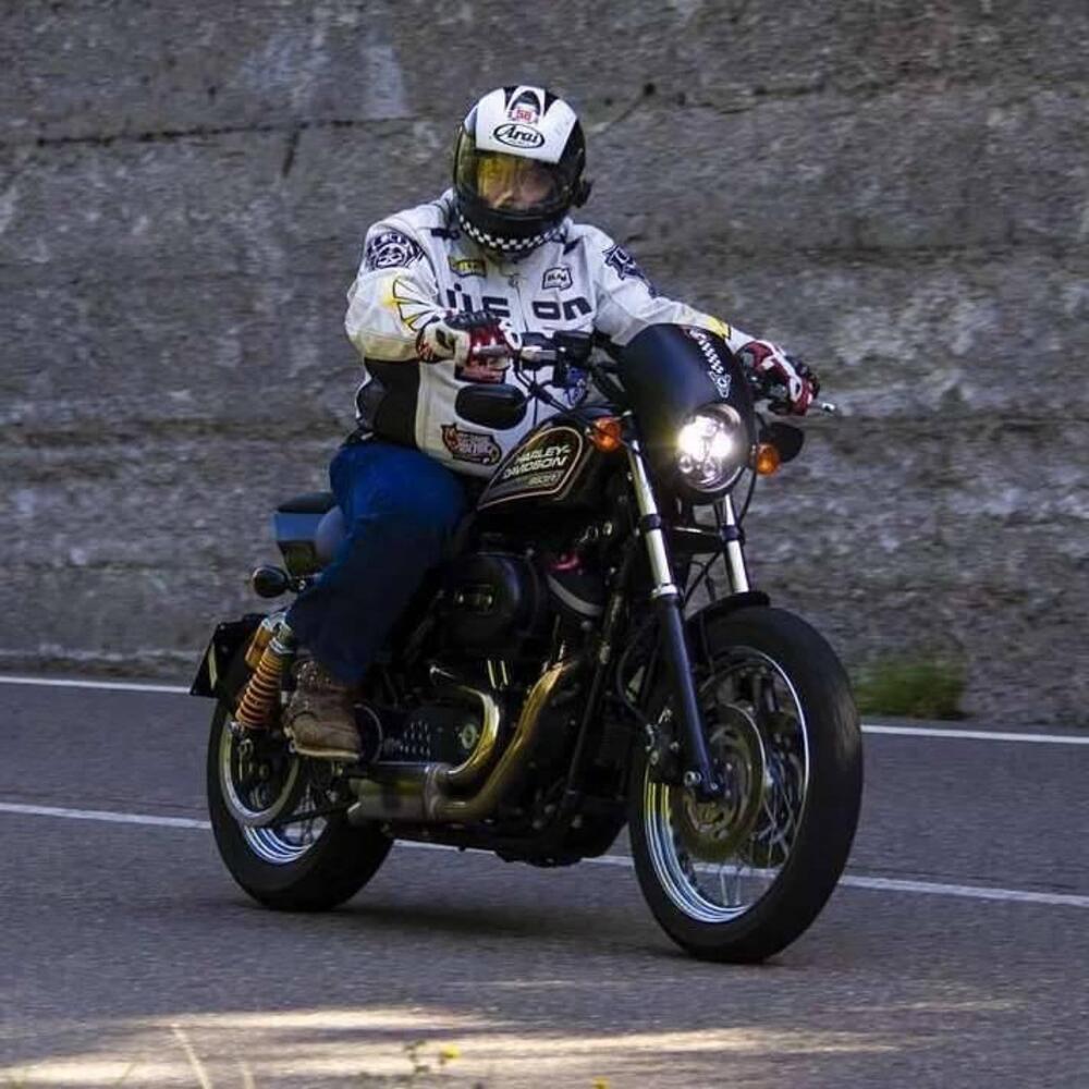 Harley-Davidson 883 R (2008 - 16) - XL 883R (4)