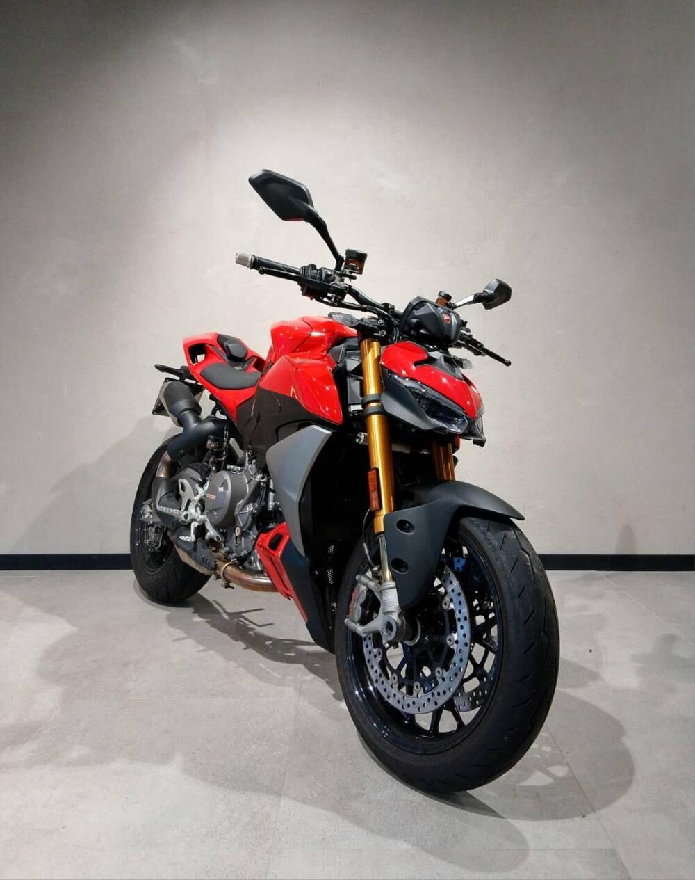 Ducati Streetfighter V2 S (2025 - 26) (2)