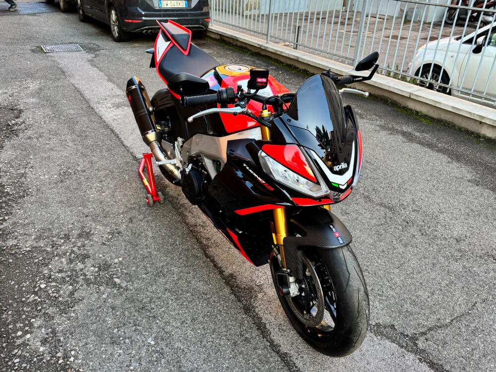 Aprilia Tuono V4 Factory SE-09 SBK (2024) (4)