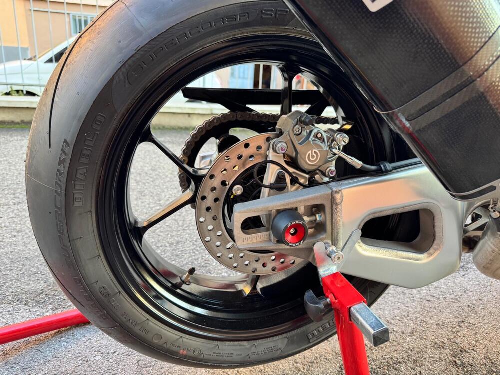 Aprilia Tuono V4 Factory SE-09 SBK (2024) (16)