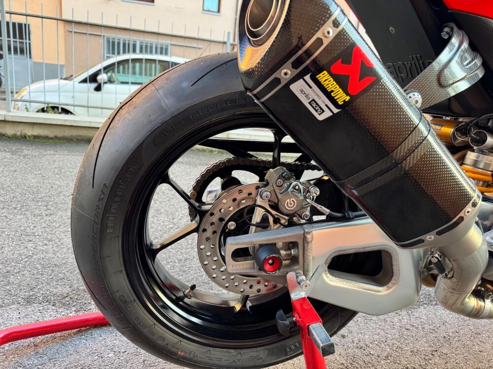 Aprilia Tuono V4 Factory SE-09 SBK (2024) (17)