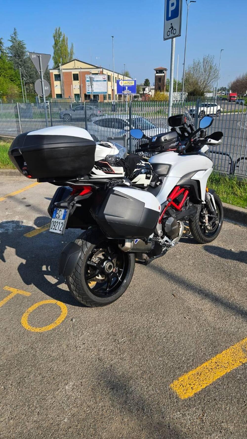 Ducati Multistrada 1200 S (2015 - 17) (2)