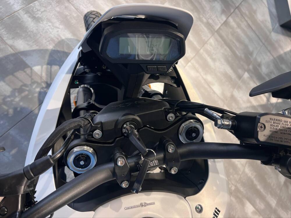 Benelli BKX 125 (2026) (14)