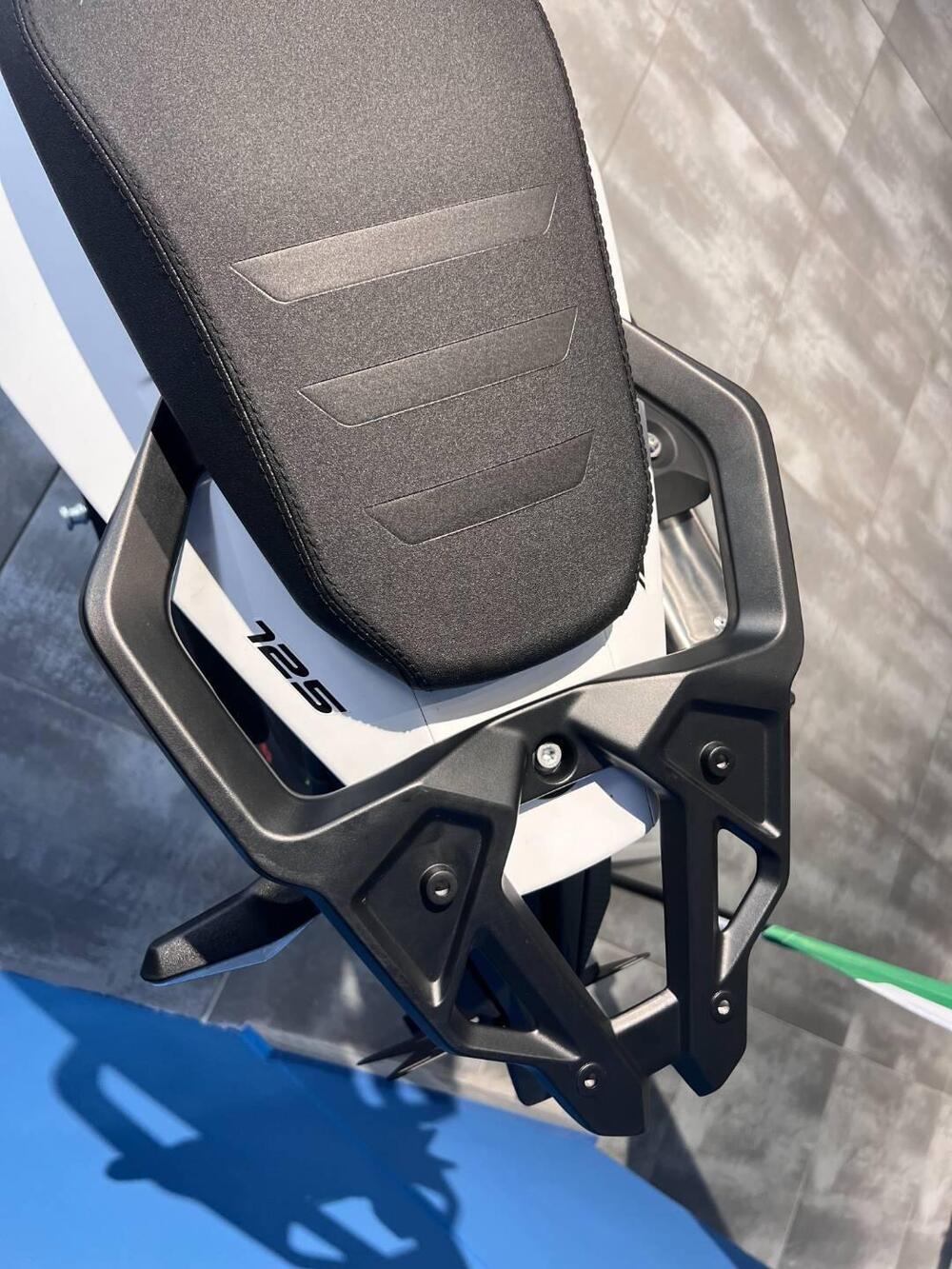 Benelli BKX 125 (2026) (16)