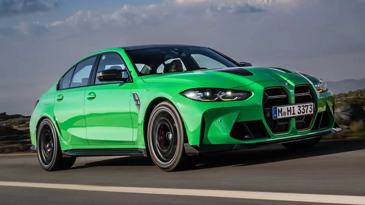 Addio al vecchio logo BMW: ecco come cambia dal 2026