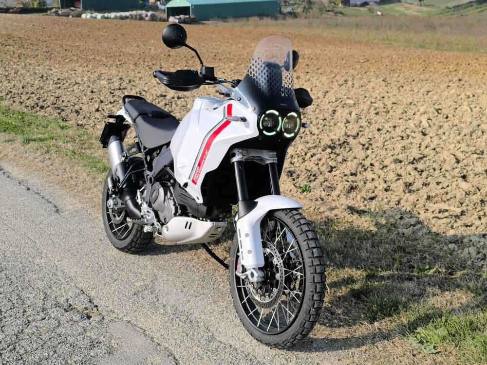 Ducati DesertX (2022 - 25) (7)