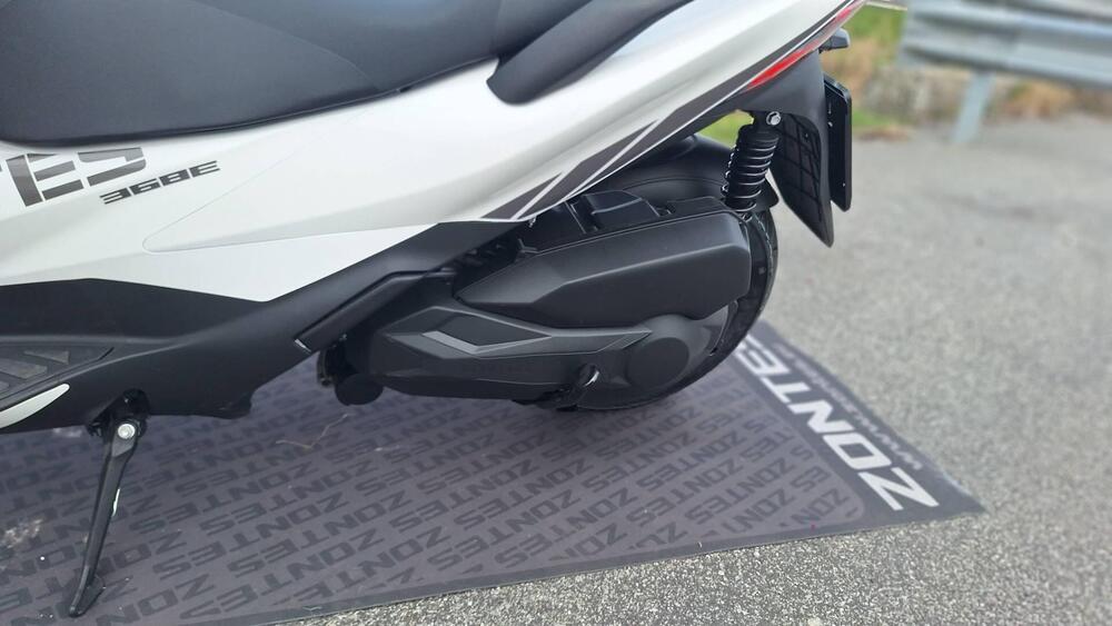 Zontes ZT368-E (2025 - 26) (4)