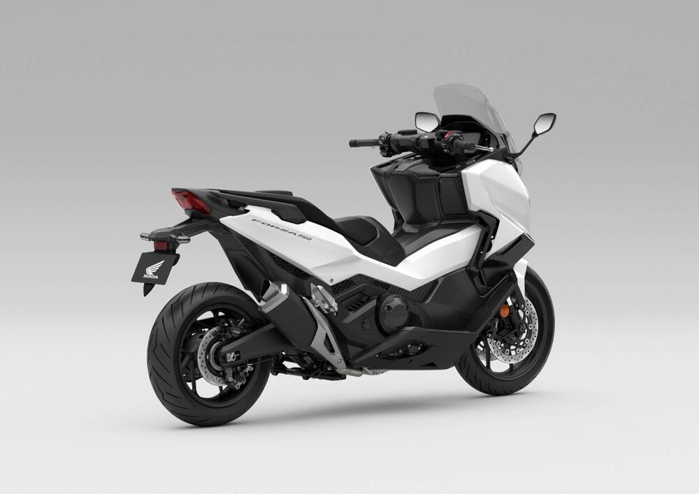 Honda Forza 750 (2025 - 26) (9)