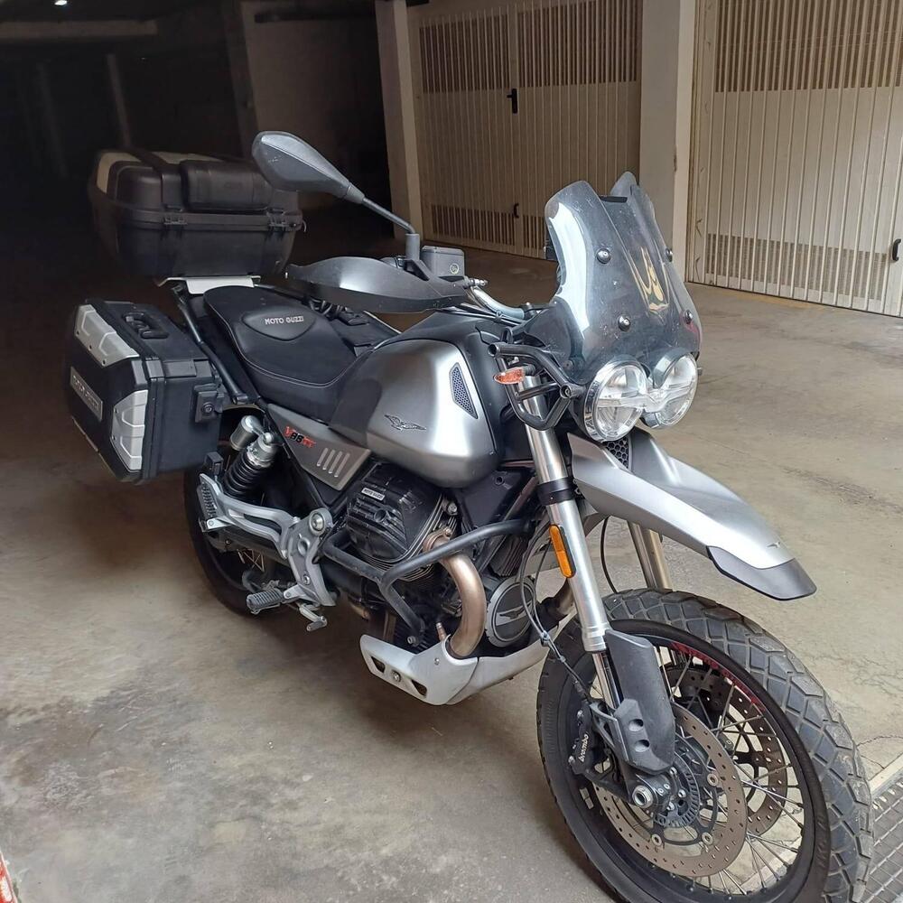 Moto Guzzi V85 TT (2019 - 20) (4)