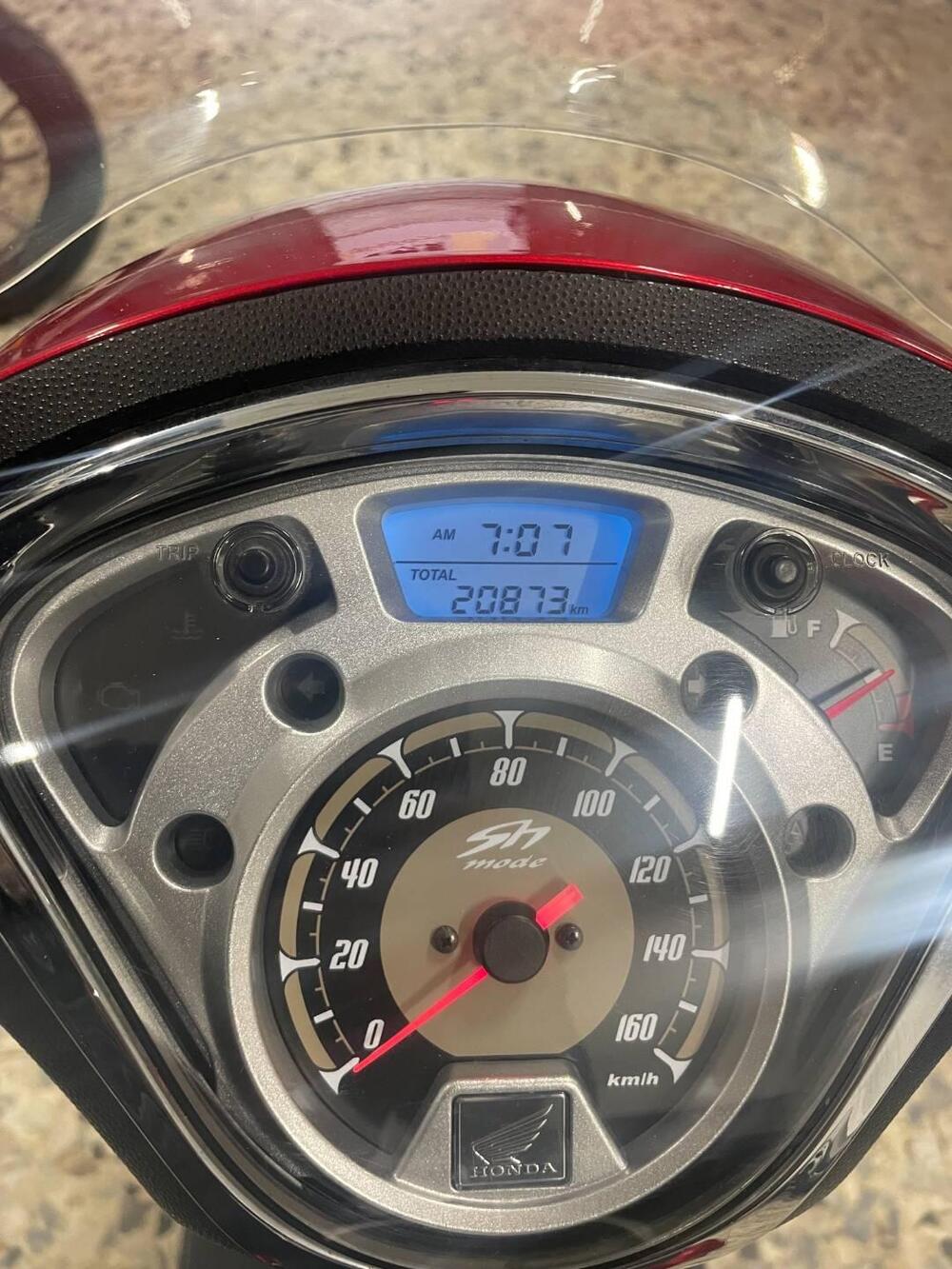 Honda SH 125 Mode (2013 -16) (2)
