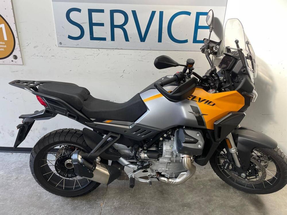 Moto Guzzi Stelvio (2024 - 26)